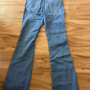 Classic Blue Women's Levi jeans